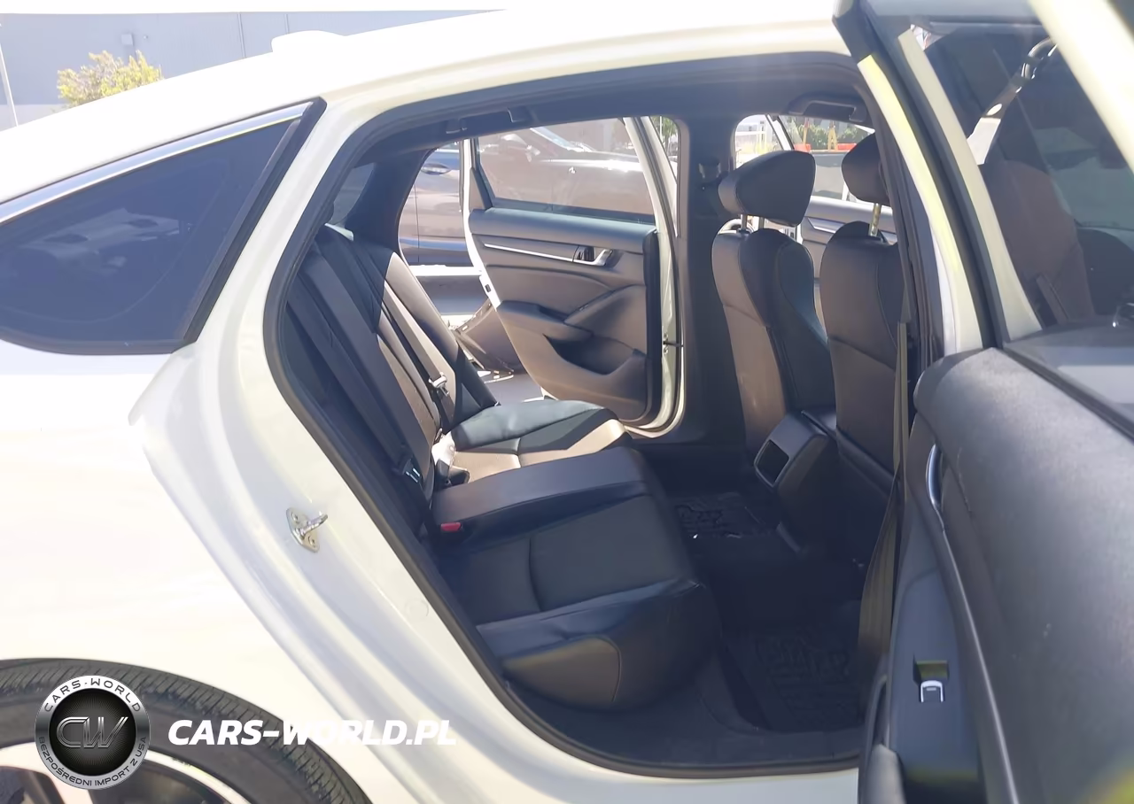 2018 Honda Accord Sport VIN:1HGCV1F38JA101032 - 8