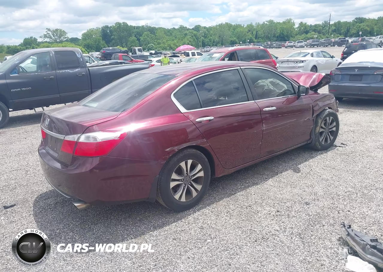 2015 Honda Accord Lx VIN:1HGCR2F31FA261156 - 4