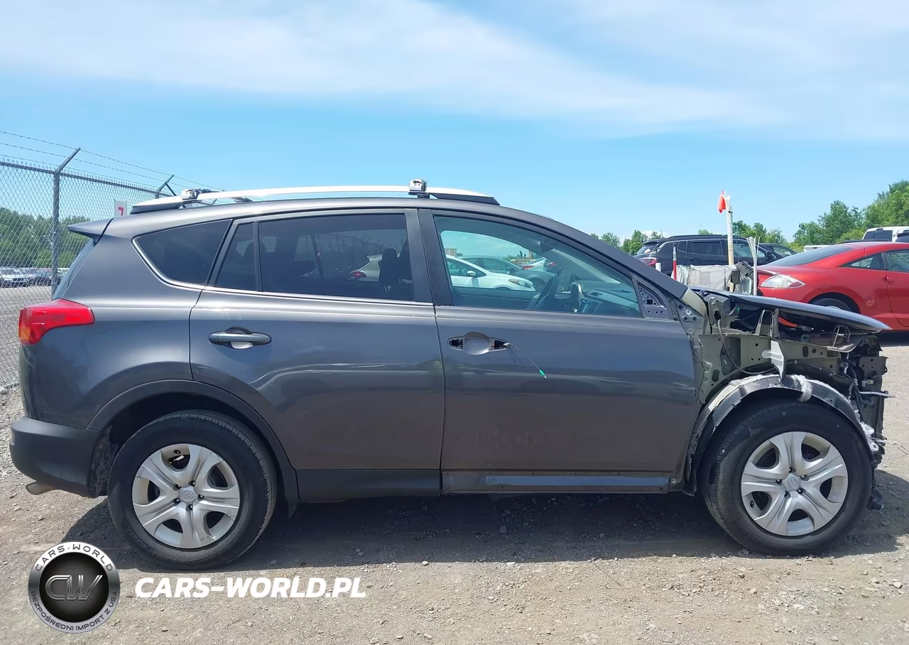 2015 Toyota Rav4 Le VIN:2T3BFREV6FW353931 - 14