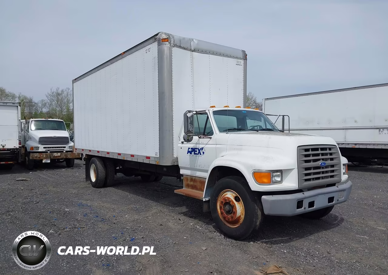 1995 Ford F700