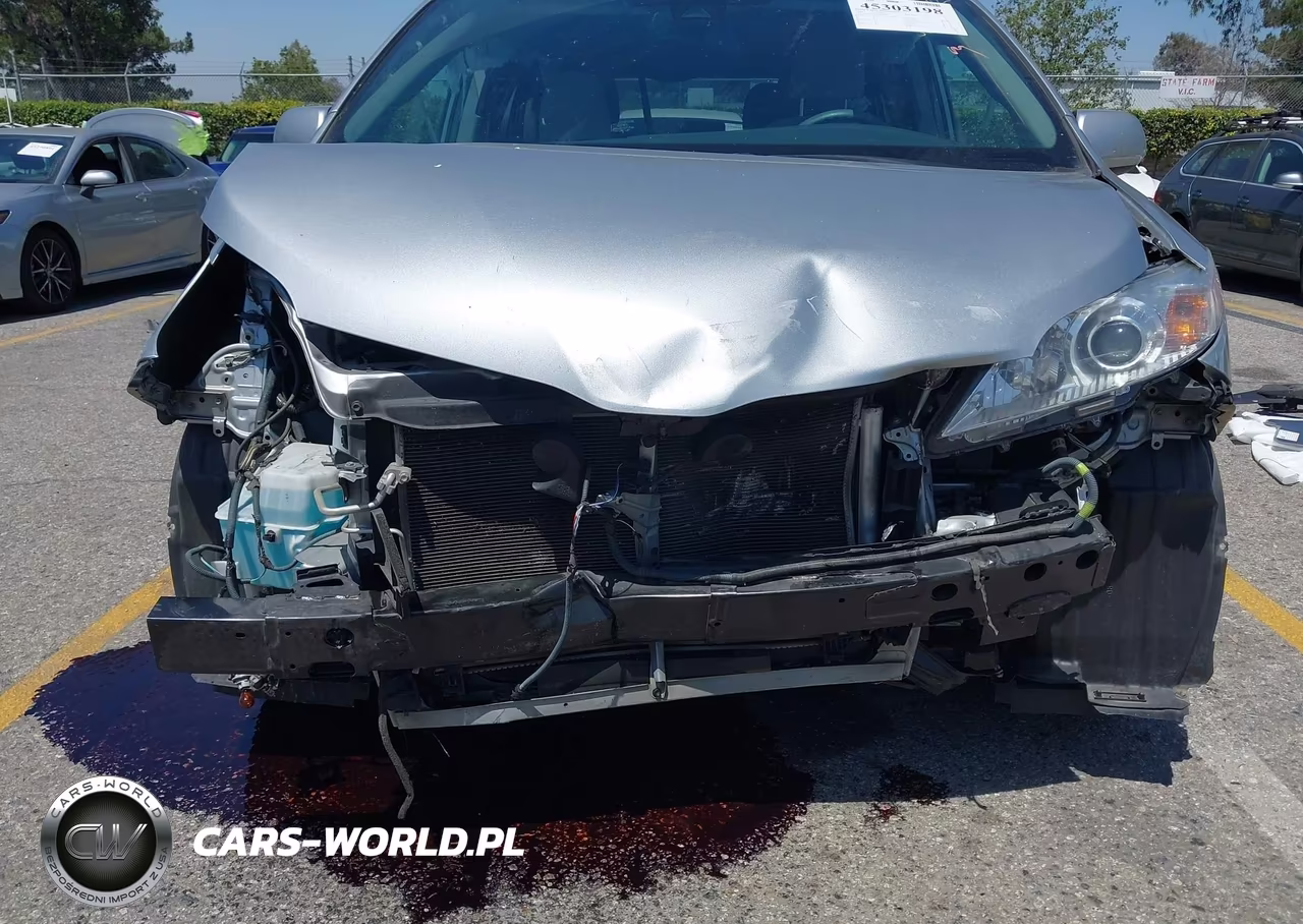 2020 Toyota Sienna Le VIN:5TDKZ3DC4LS022895 - 6