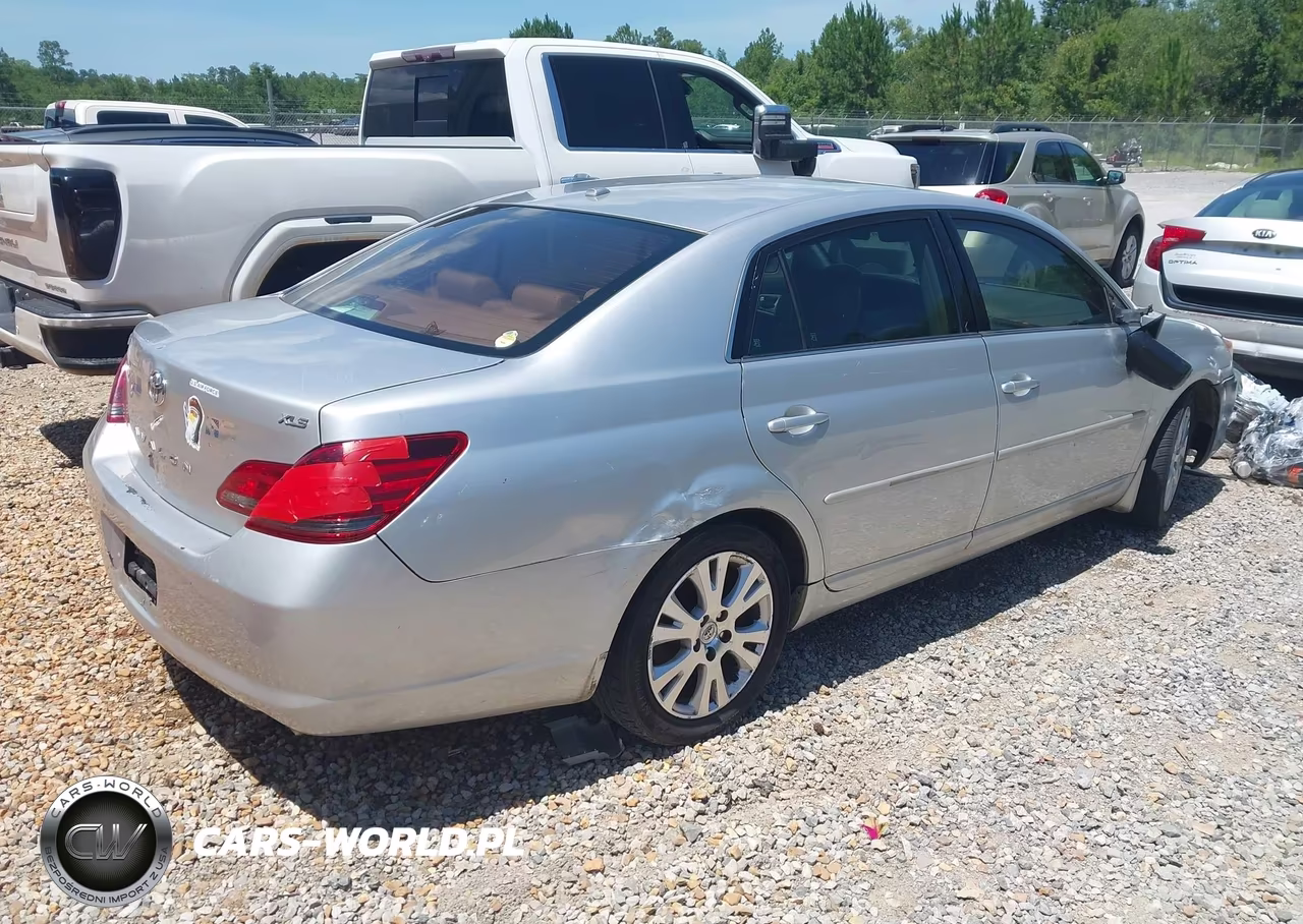 2010 Toyota Avalon Xls VIN:4T1BK3DB7AU358556 - 4