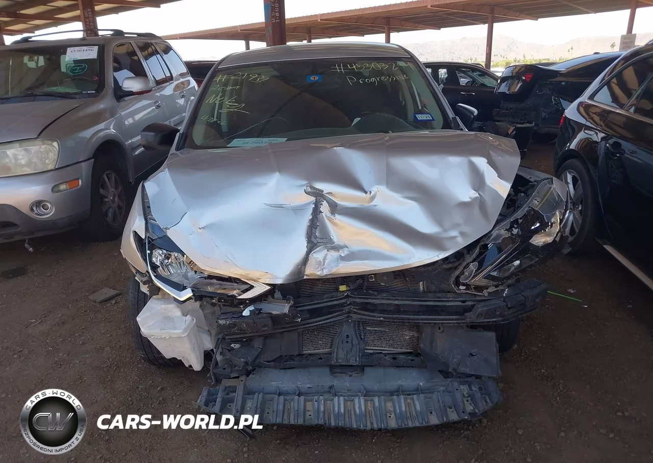 2017 Nissan Sentra S VIN:3N1AB7AP3HY339536 - 12