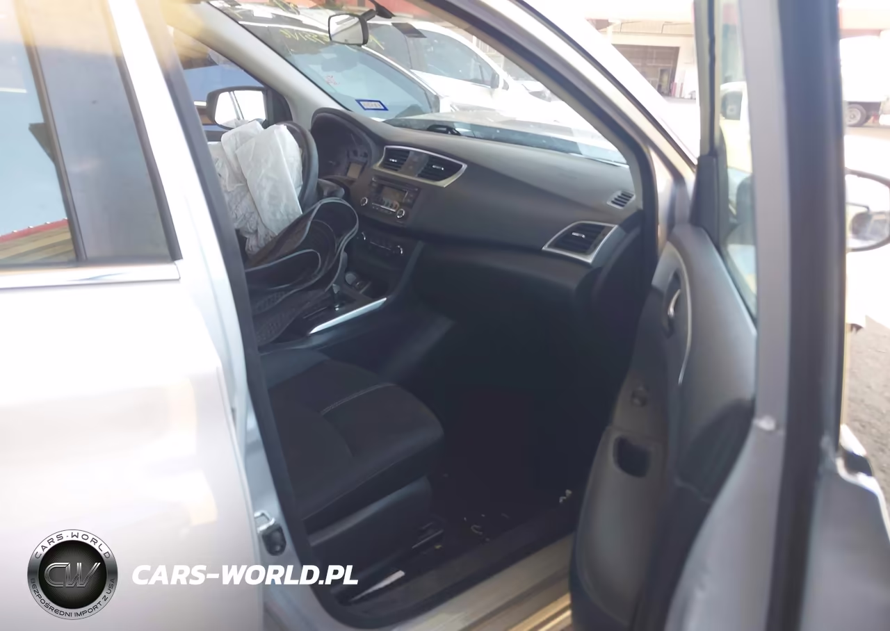 2017 Nissan Sentra S VIN:3N1AB7AP3HY339536 - 5