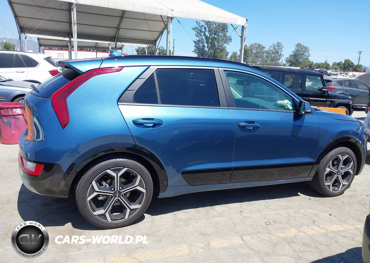 2025 Kia Niro Ex Touring VIN:KNDCR3LE8S5308812 - 13