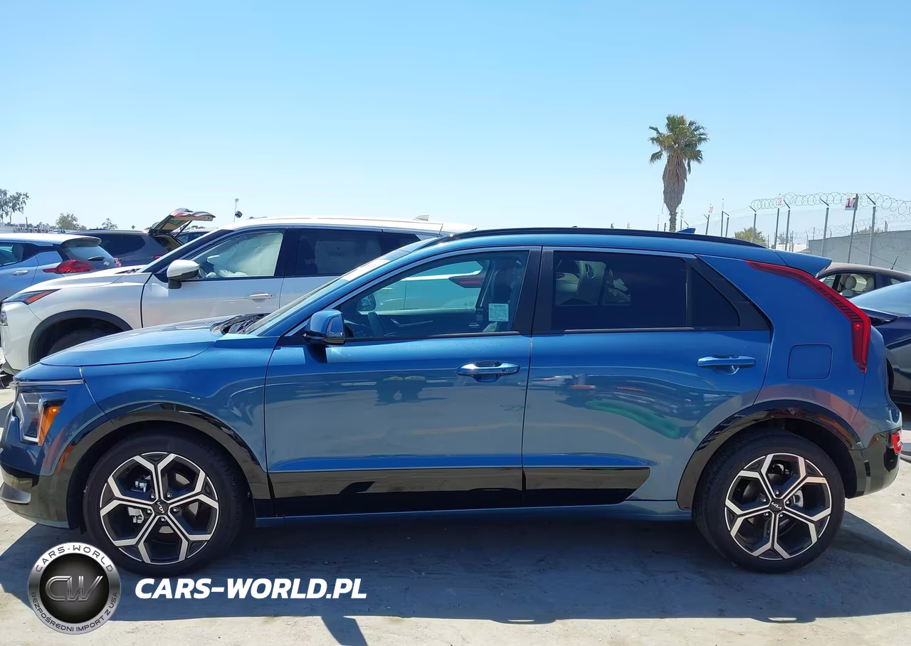 2025 Kia Niro Ex Touring VIN:KNDCR3LE8S5308812 - 14