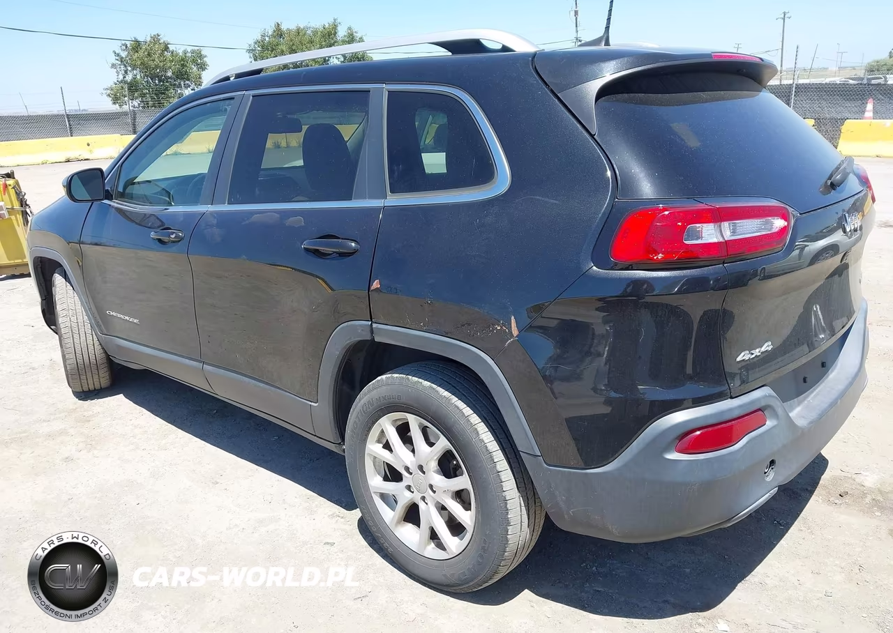2016 Jeep Cherokee Latitude VIN:1C4PJMCB9GW248545 - 3