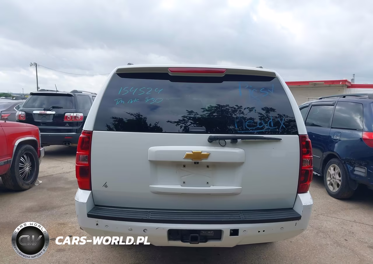 2014 Chevrolet Suburban 1500 Ls VIN:1GNSKHE7XER154524 - 16