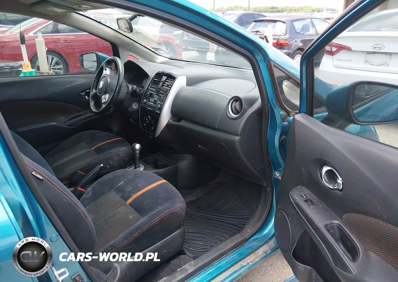 2015 Nissan Versa Note Sr VIN:3N1CE2CPXFL387481 - 5