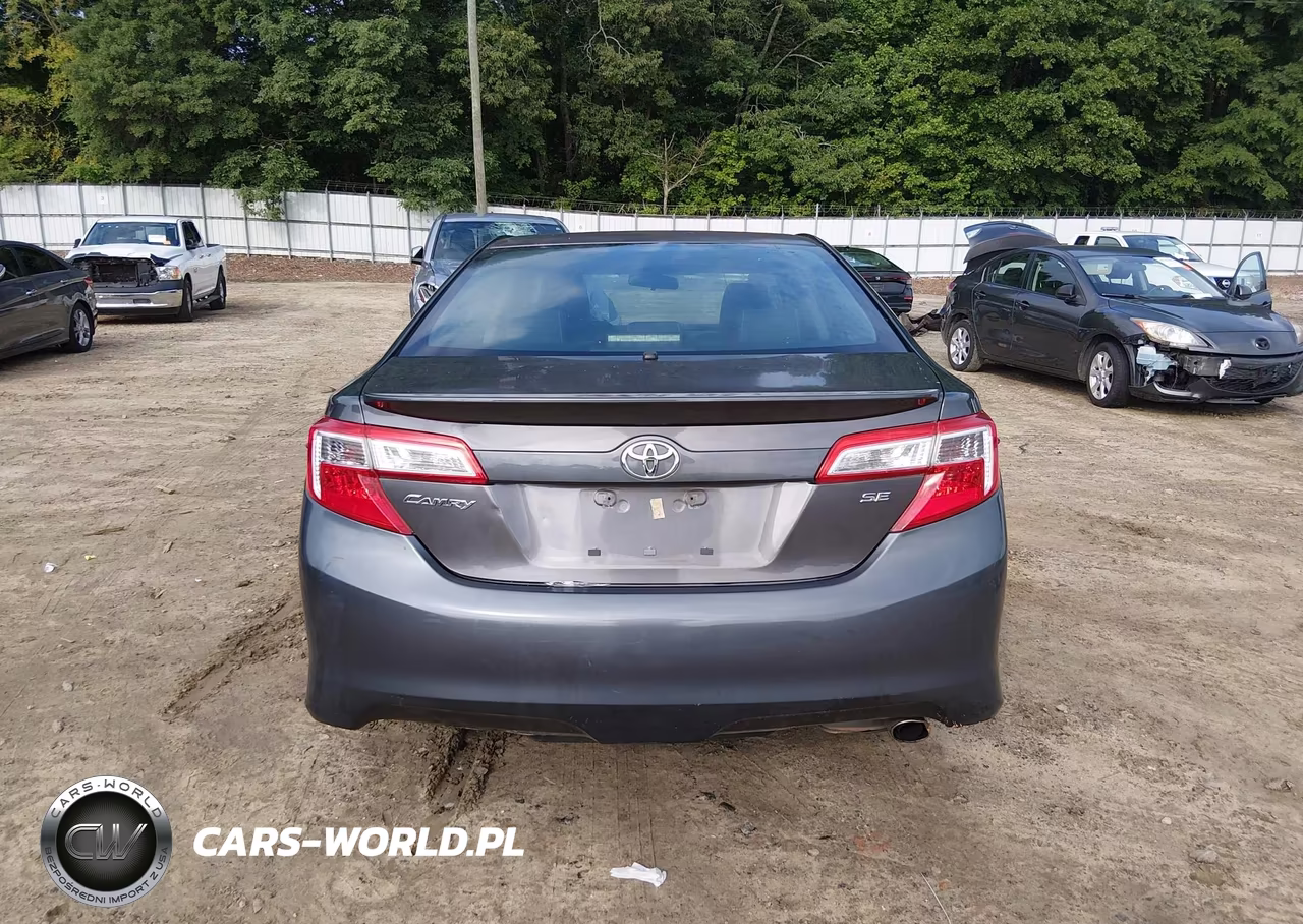 2013 Toyota Camry Se VIN:4T1BF1FK1DU705440 - 16