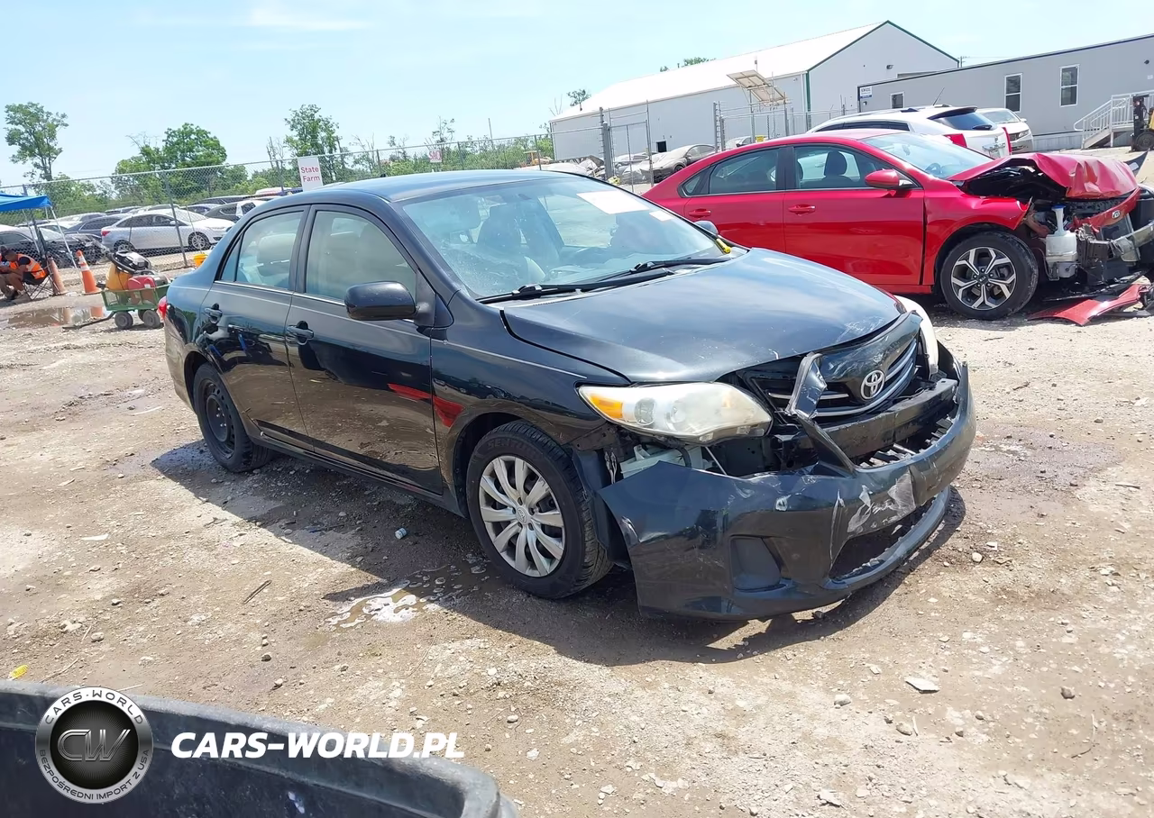 2013 Toyota Corolla Le – zdjęcie 1 z 16
