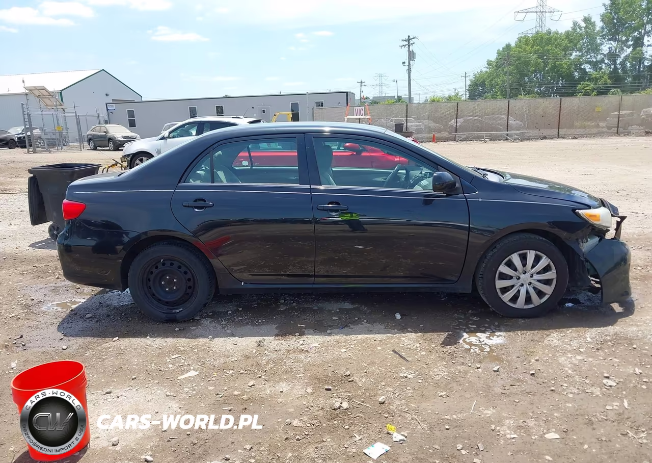 2013 Toyota Corolla Le VIN:5YFBU4EE5DP153445 - 13