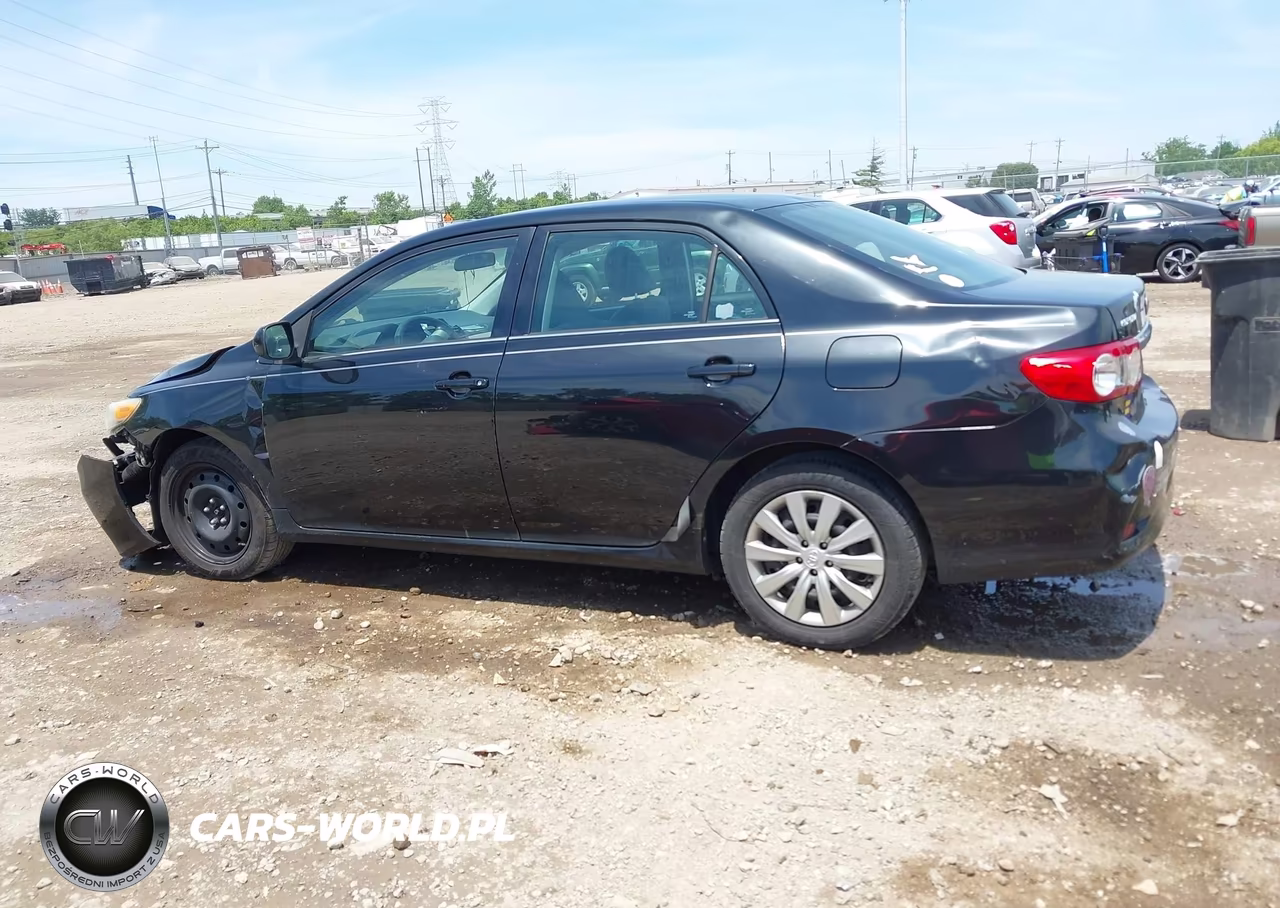 2013 Toyota Corolla Le VIN:5YFBU4EE5DP153445 - 14