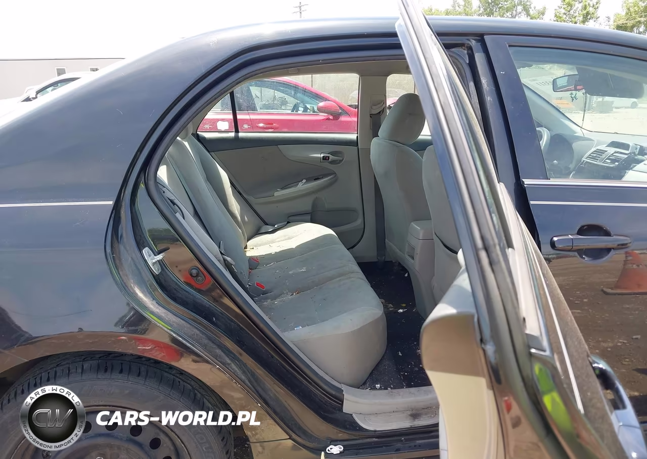 2013 Toyota Corolla Le VIN:5YFBU4EE5DP153445 - 8