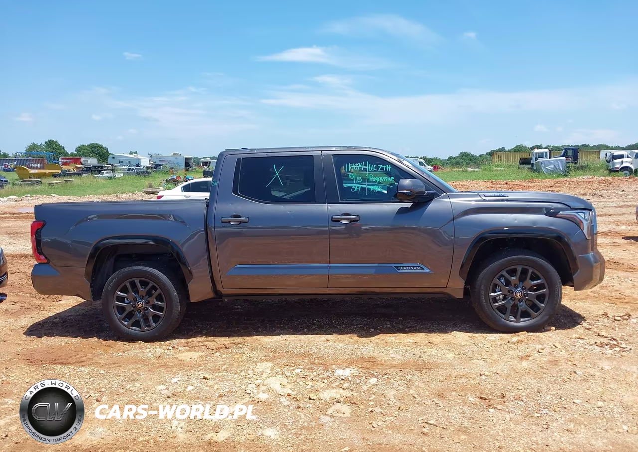 2026 Toyota Tundra Hybrid Platinum Hybrid Crewmax 5.5' Bed VIN:5TFNC5DB0TX117241 - 13