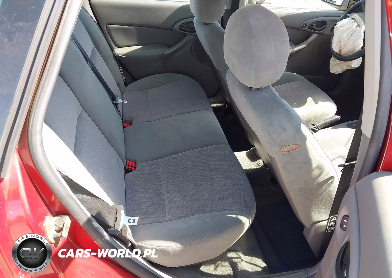 2000 Ford Focus Se VIN:1FAHP36P6YW345732 - 8