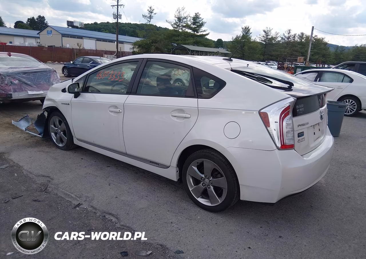 2013 Toyota Prius Three Se VIN:JTDKN3DUXD1650902 - 3