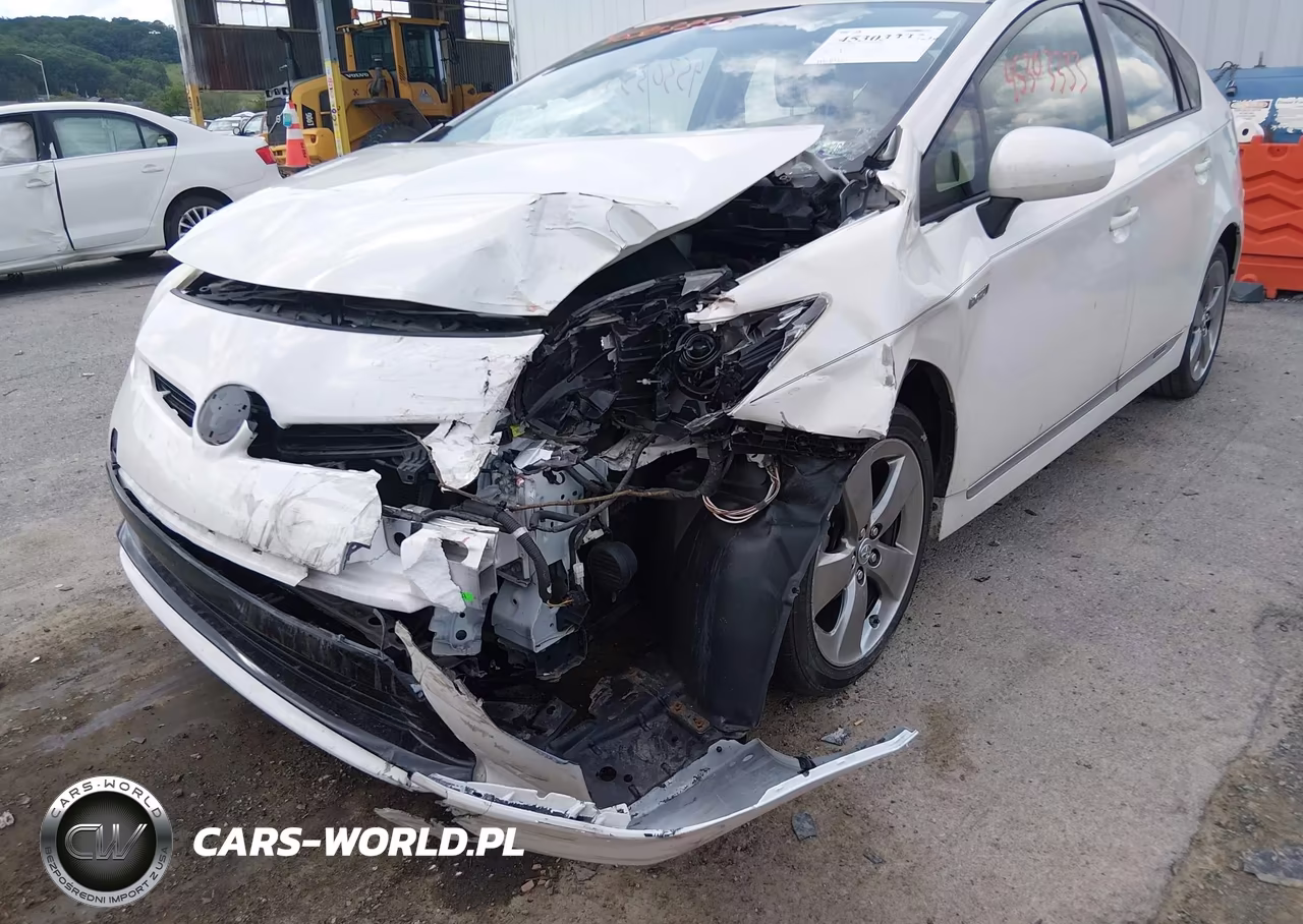 2013 Toyota Prius Three Se VIN:JTDKN3DUXD1650902 - 6