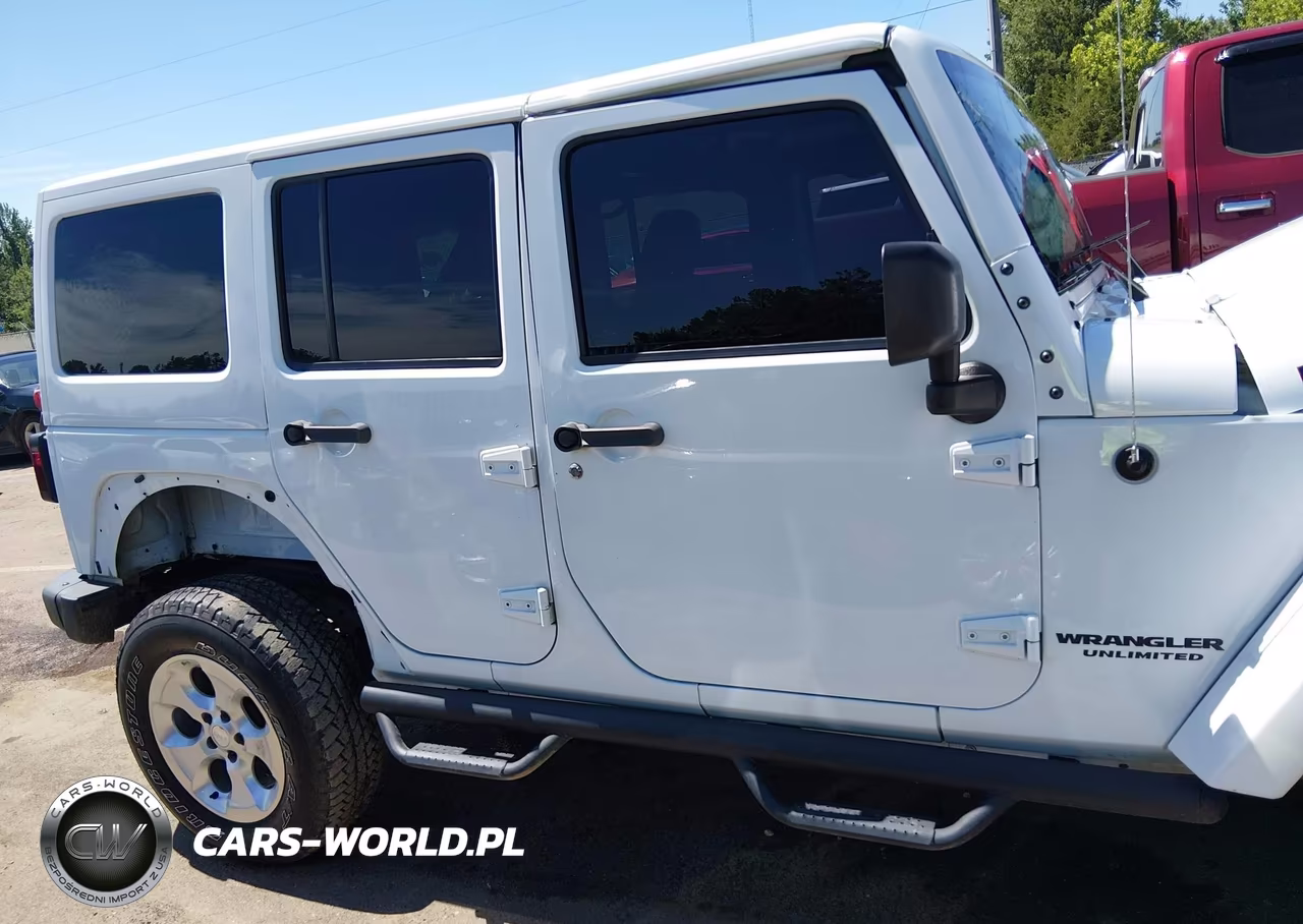 2015 Jeep Wrangler Unlimited Rubicon Hard Rock VIN:1C4BJWFG7FL731027 - 14