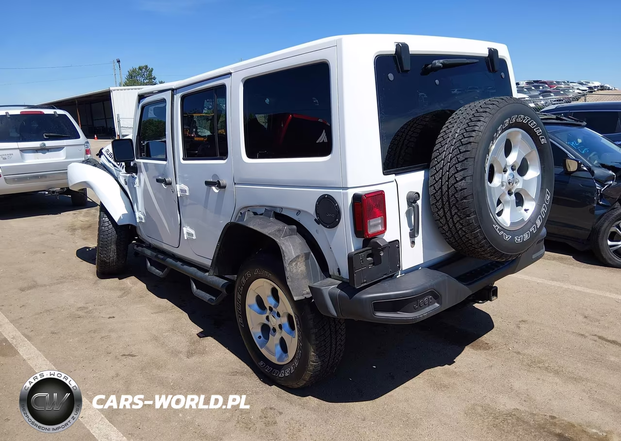 2015 Jeep Wrangler Unlimited Rubicon Hard Rock VIN:1C4BJWFG7FL731027 - 3