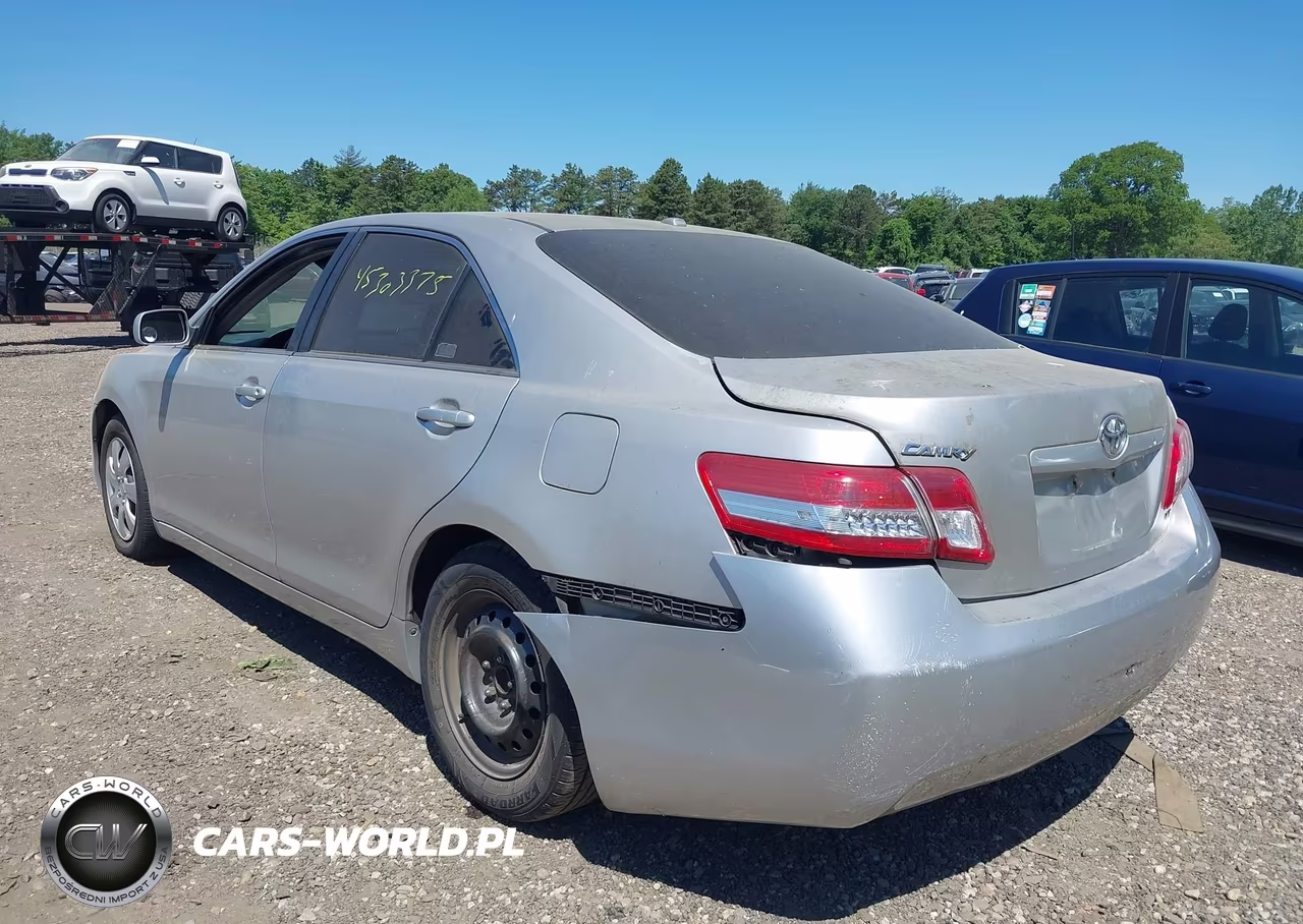 2010 Toyota Camry Le VIN:4T1BF3EK1AU041133 - 3