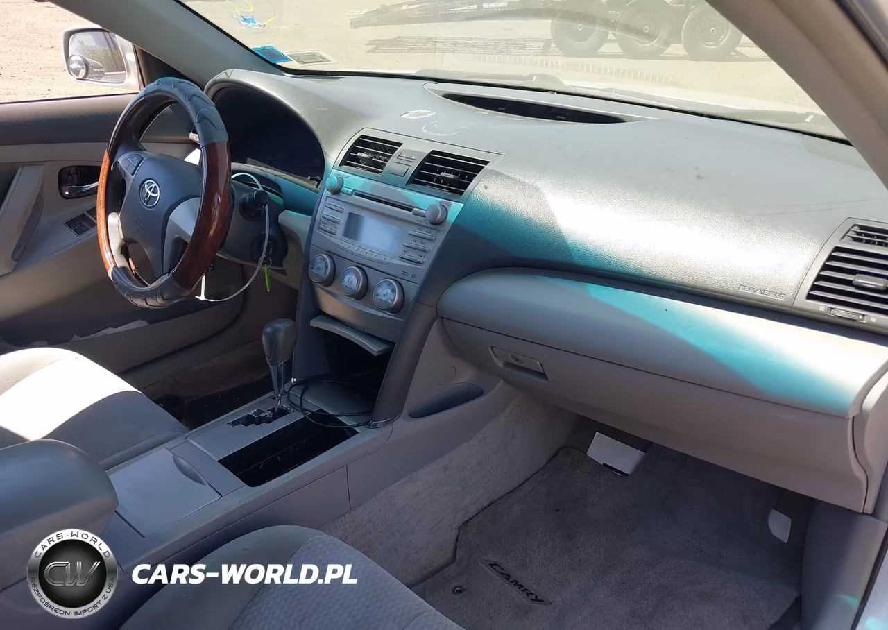 2010 Toyota Camry Le VIN:4T1BF3EK1AU041133 - 5