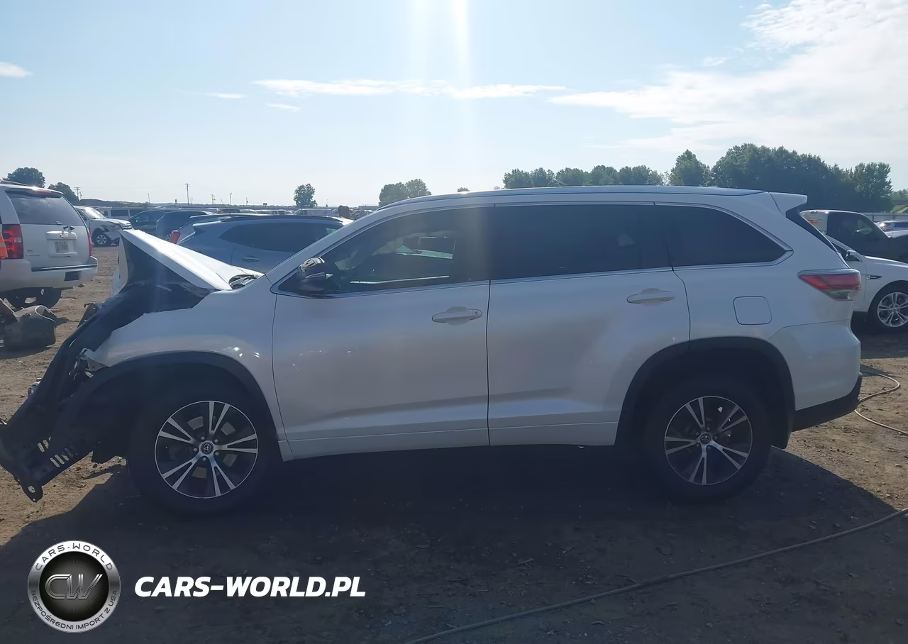 2016 Toyota Highlander Xle V6 VIN:5TDKKRFH3GS164502 - 14