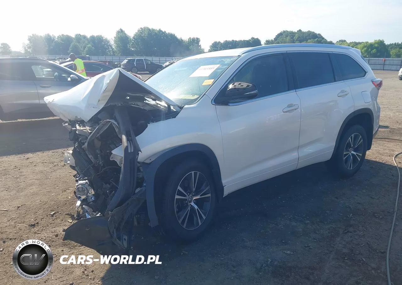 2016 Toyota Highlander Xle V6 VIN:5TDKKRFH3GS164502 - 2