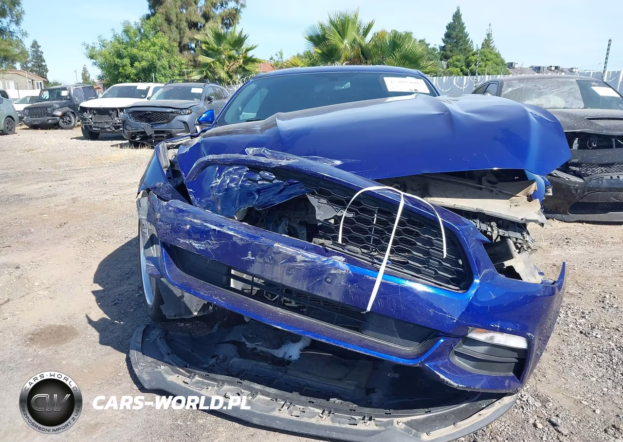 2016 Ford Mustang V6 VIN:1FA6P8AM0G5323571 - 13