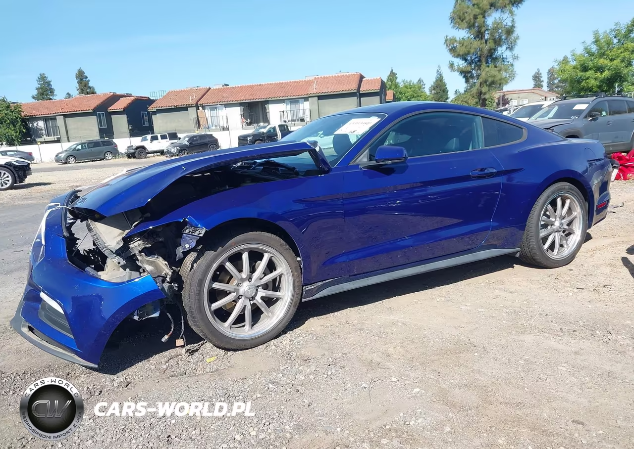 2016 Ford Mustang V6 VIN:1FA6P8AM0G5323571 - 2