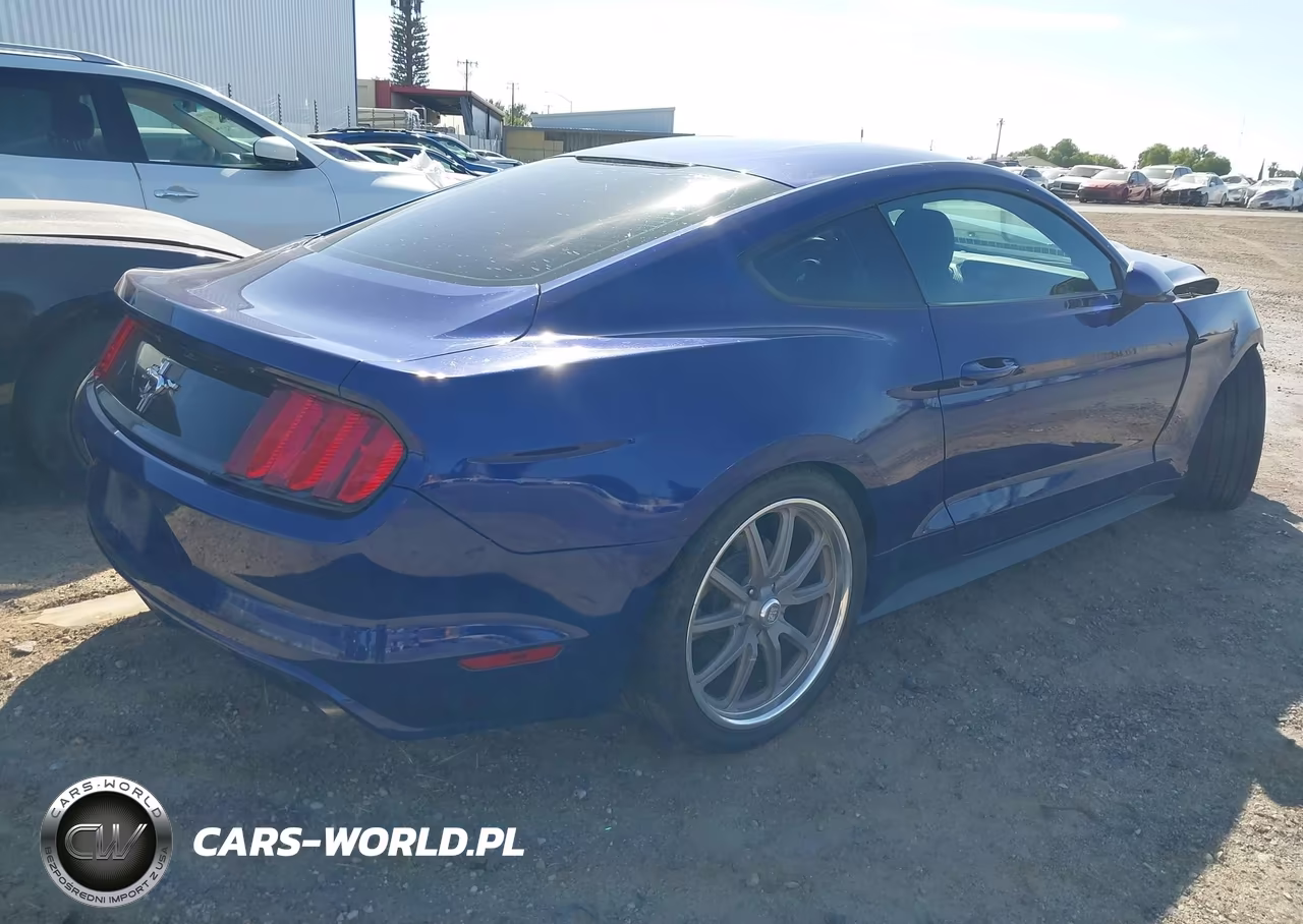 2016 Ford Mustang V6 VIN:1FA6P8AM0G5323571 - 4