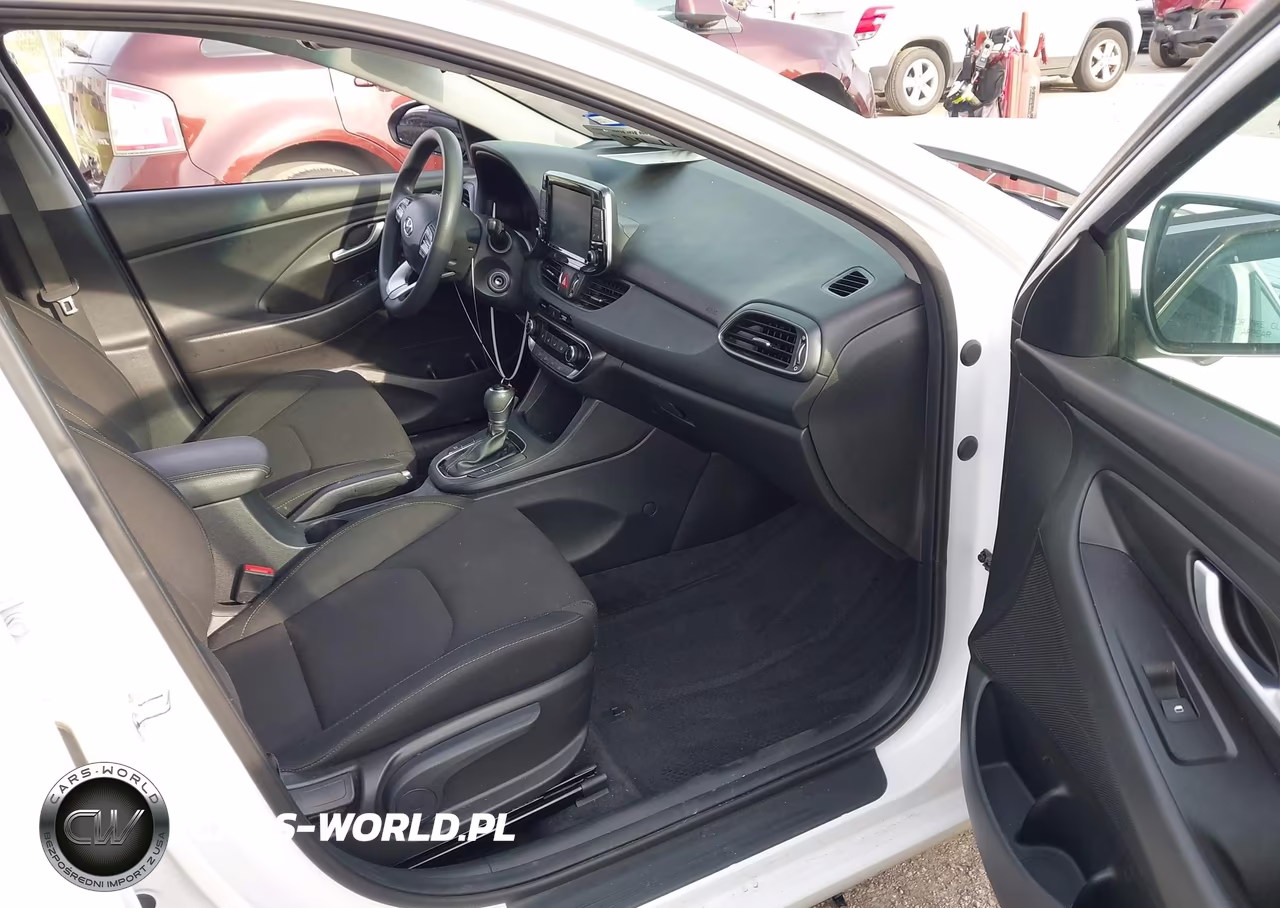 2020 Hyundai Elantra Gt VIN:KMHH35LE4LU143346 - 5
