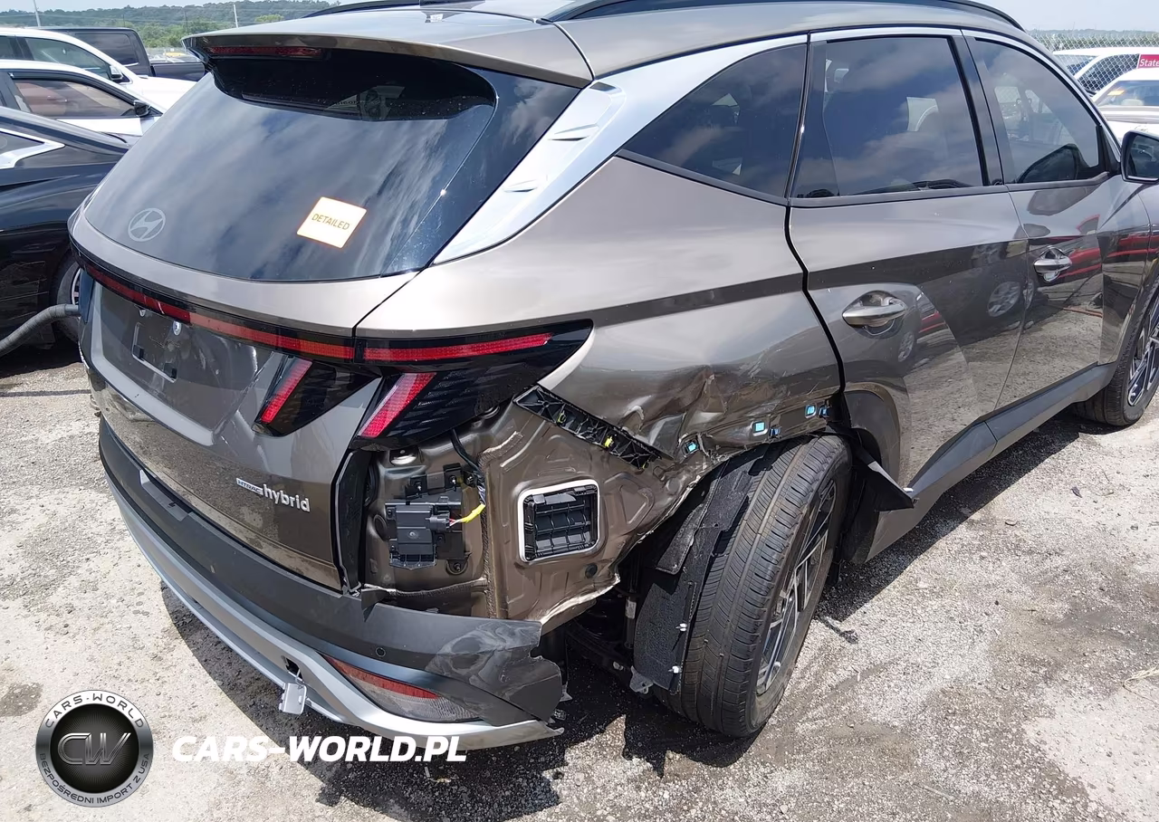 2026 Hyundai Tucson Hybrid Limited VIN:KM8JEDD11TU405082 - 6