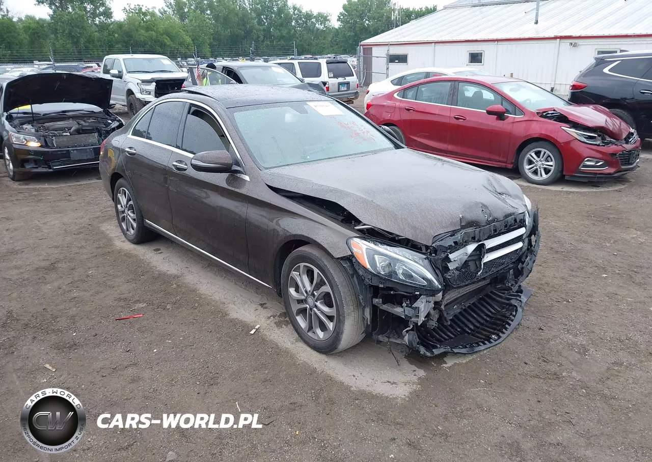 2016 Mercedes-Benz C 300 4Matic – zdjęcie 1 z 16