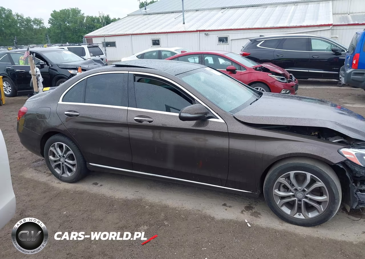 2016 Mercedes-Benz C 300 4Matic VIN:55SWF4KB8GU108584 - 13