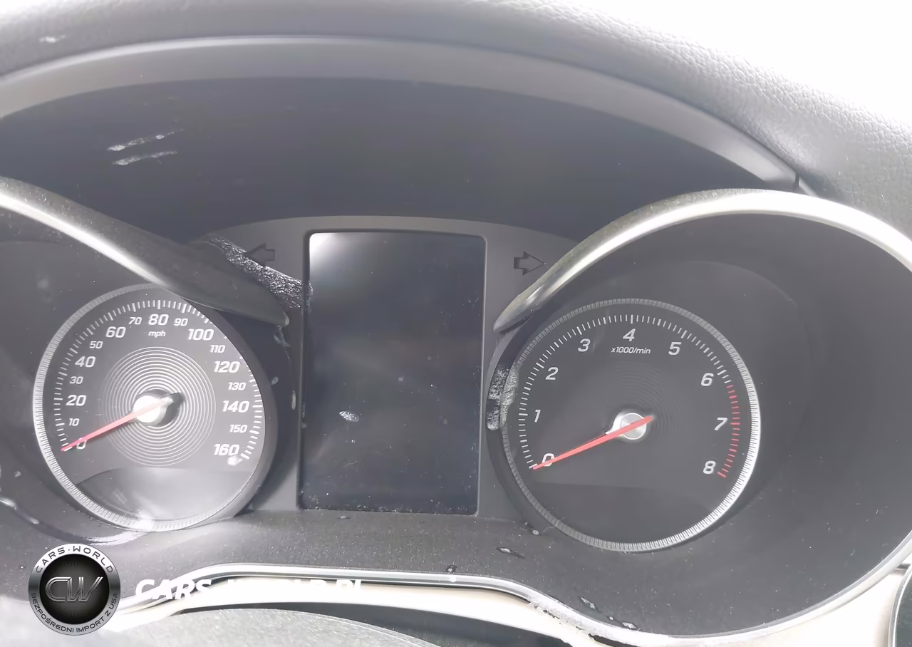 2016 Mercedes-Benz C 300 4Matic VIN:55SWF4KB8GU108584 - 7