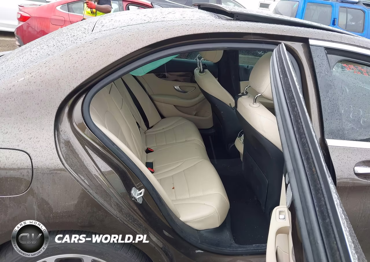 2016 Mercedes-Benz C 300 4Matic VIN:55SWF4KB8GU108584 - 8