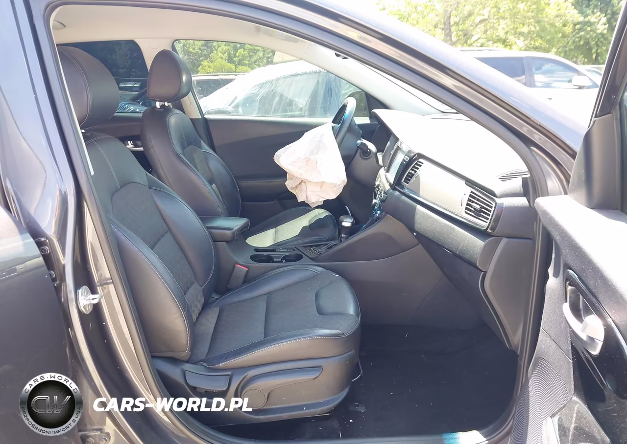 2018 Kia Niro Ex VIN:KNDCC3LC1J5133432 - 5