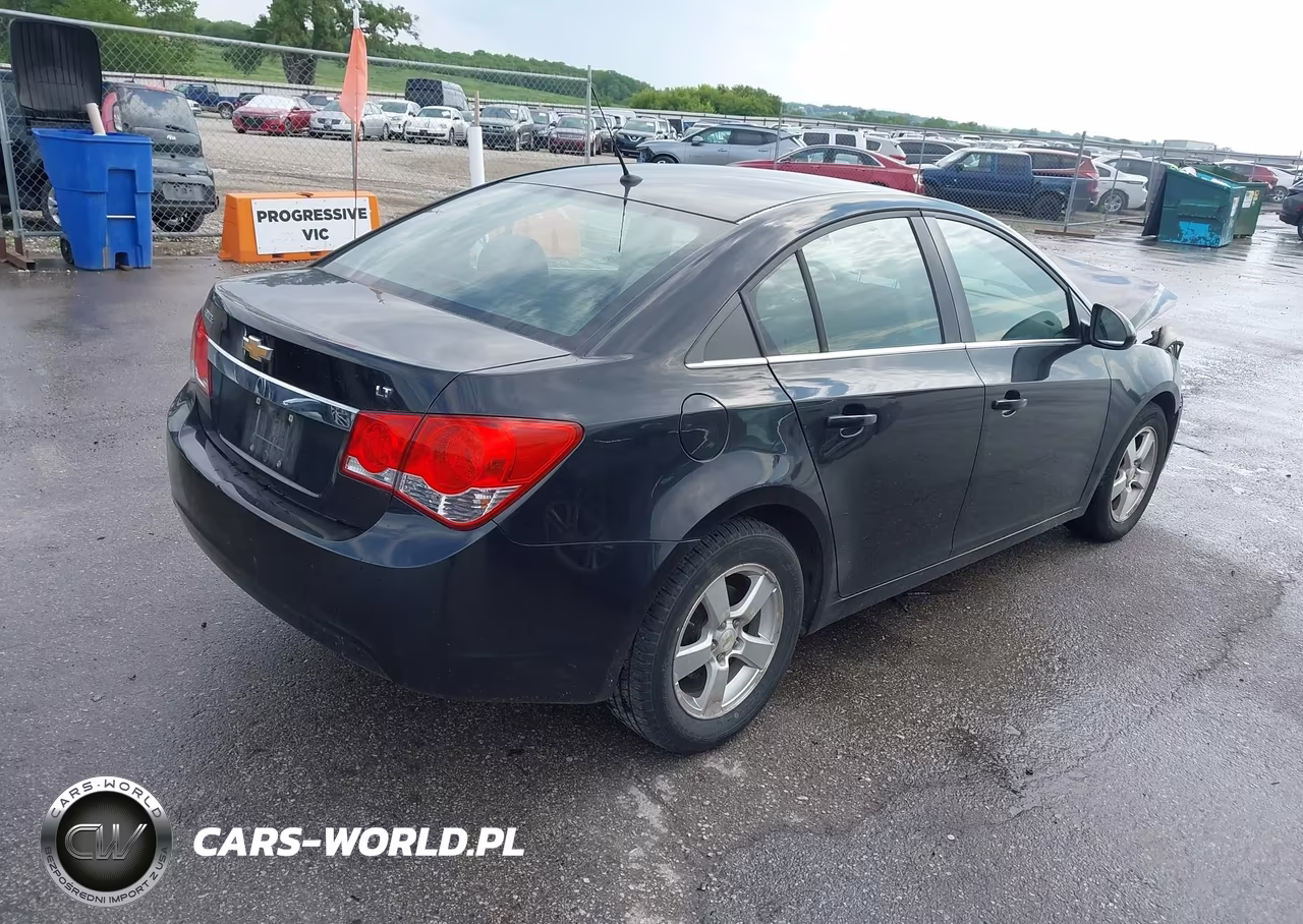 2011 Chevrolet Cruze Lt VIN:1G1PE5S90B7290767 - 4