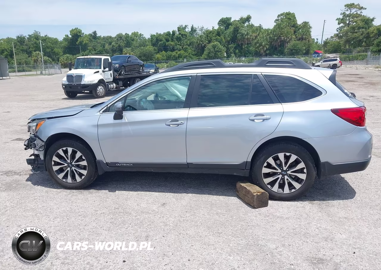 2017 Subaru Outback 3.6R Limited VIN:4S4BSENCXH3365326 - 14