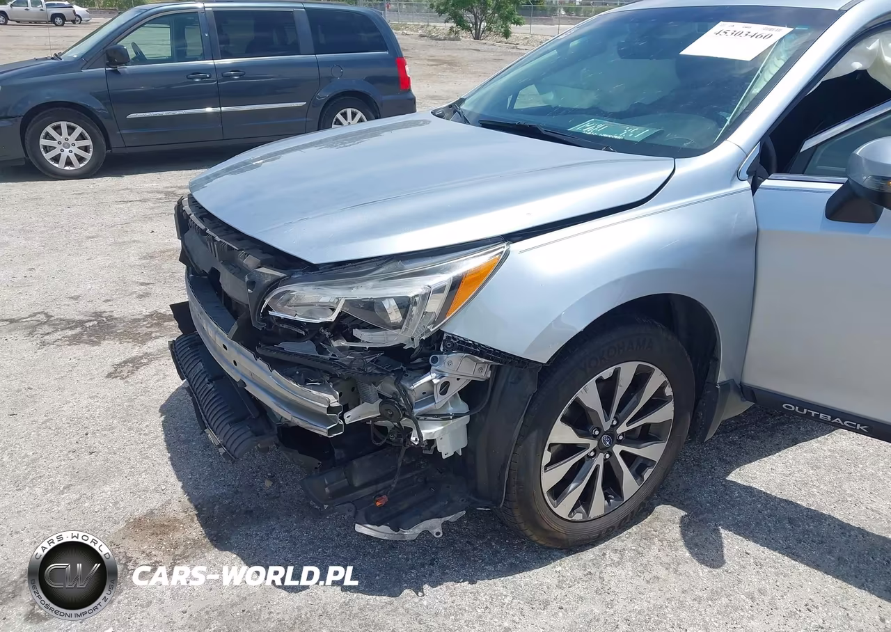 2017 Subaru Outback 3.6R Limited VIN:4S4BSENCXH3365326 - 6