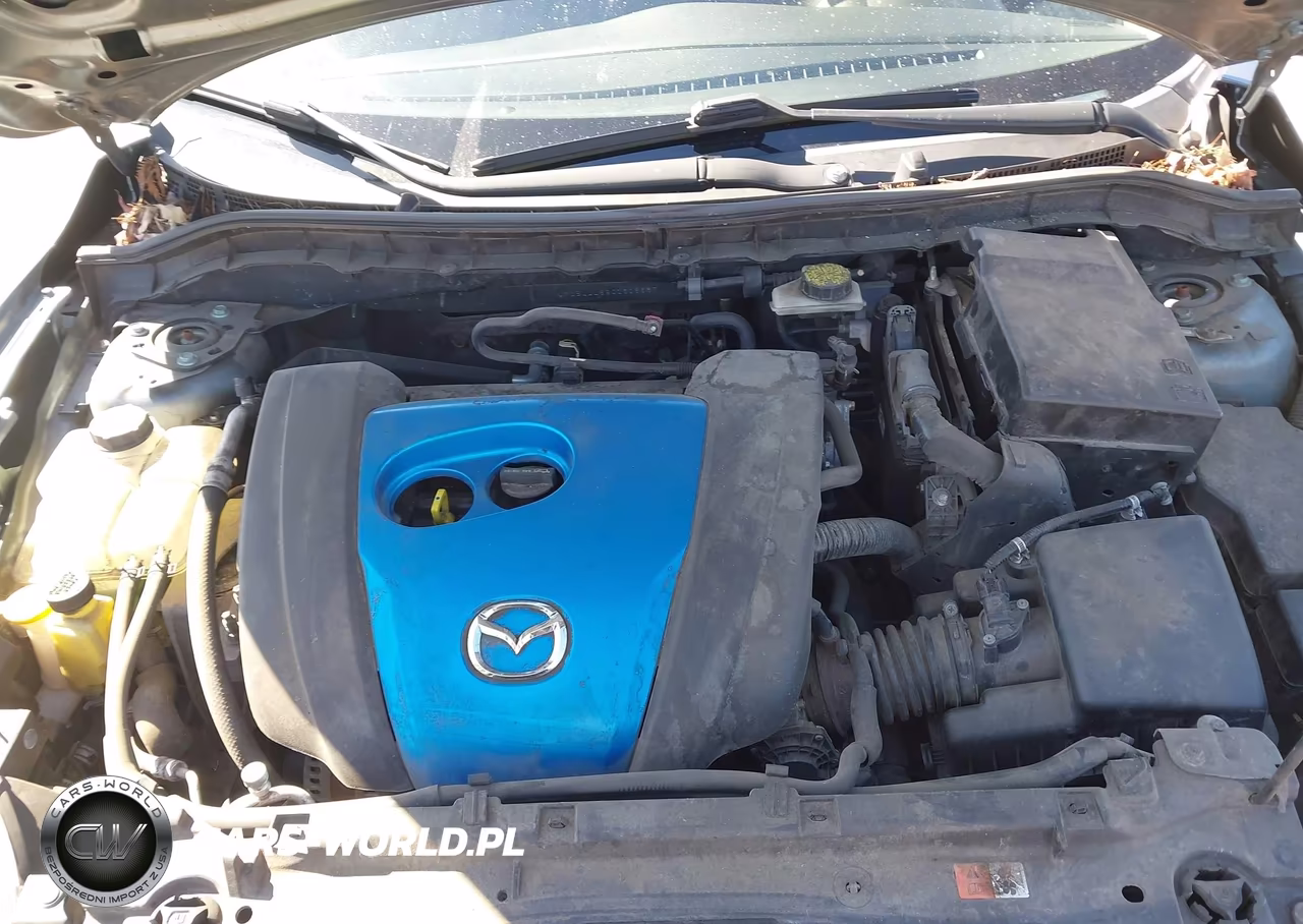 2012 Mazda Mazda3 I Touring VIN:JM1BL1L89C1608637 - 10