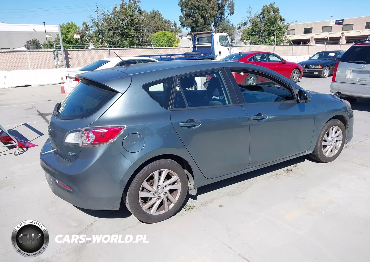 2012 Mazda Mazda3 I Touring VIN:JM1BL1L89C1608637 - 4
