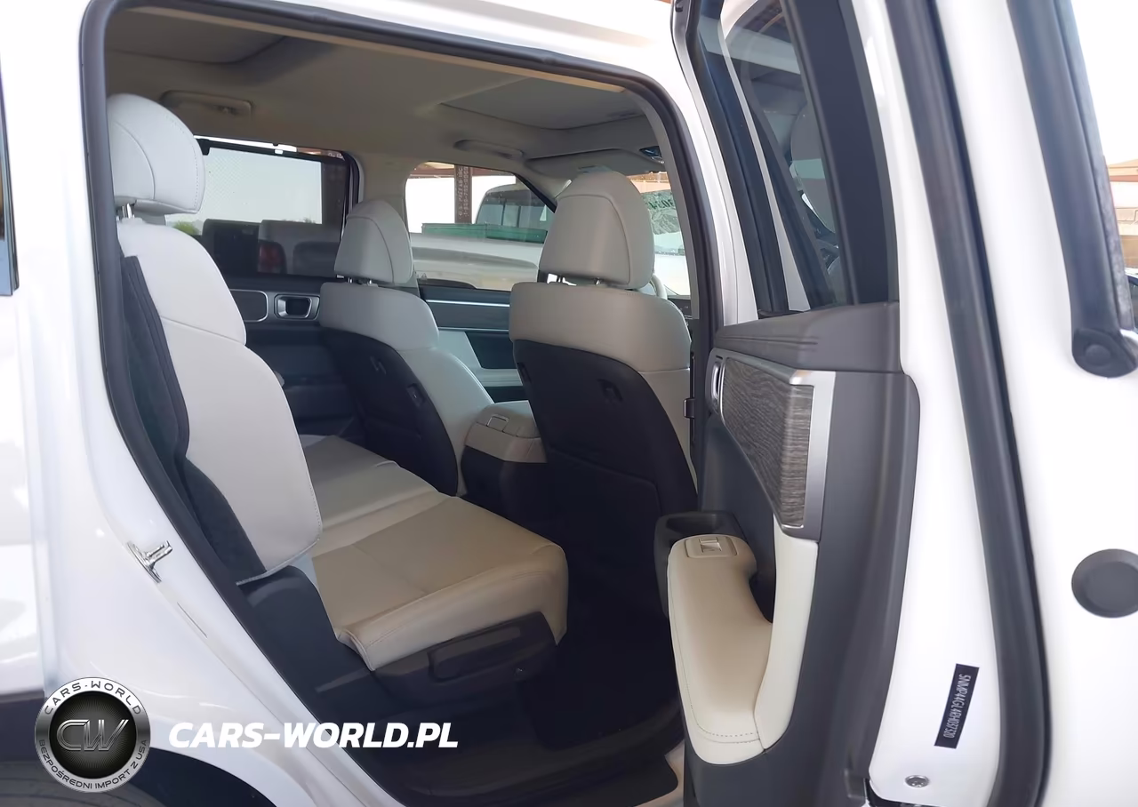 2024 Hyundai Santa Fe Limited VIN:5NMP44GL4RH037320 - 8