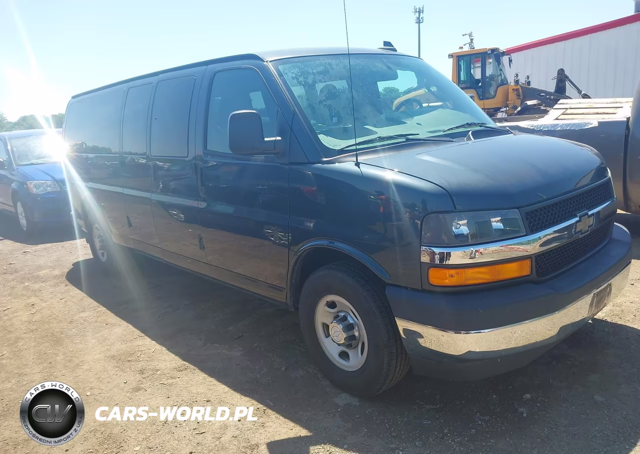 2017 Chevrolet Express 3500 Lt – zdjęcie 1 z 16
