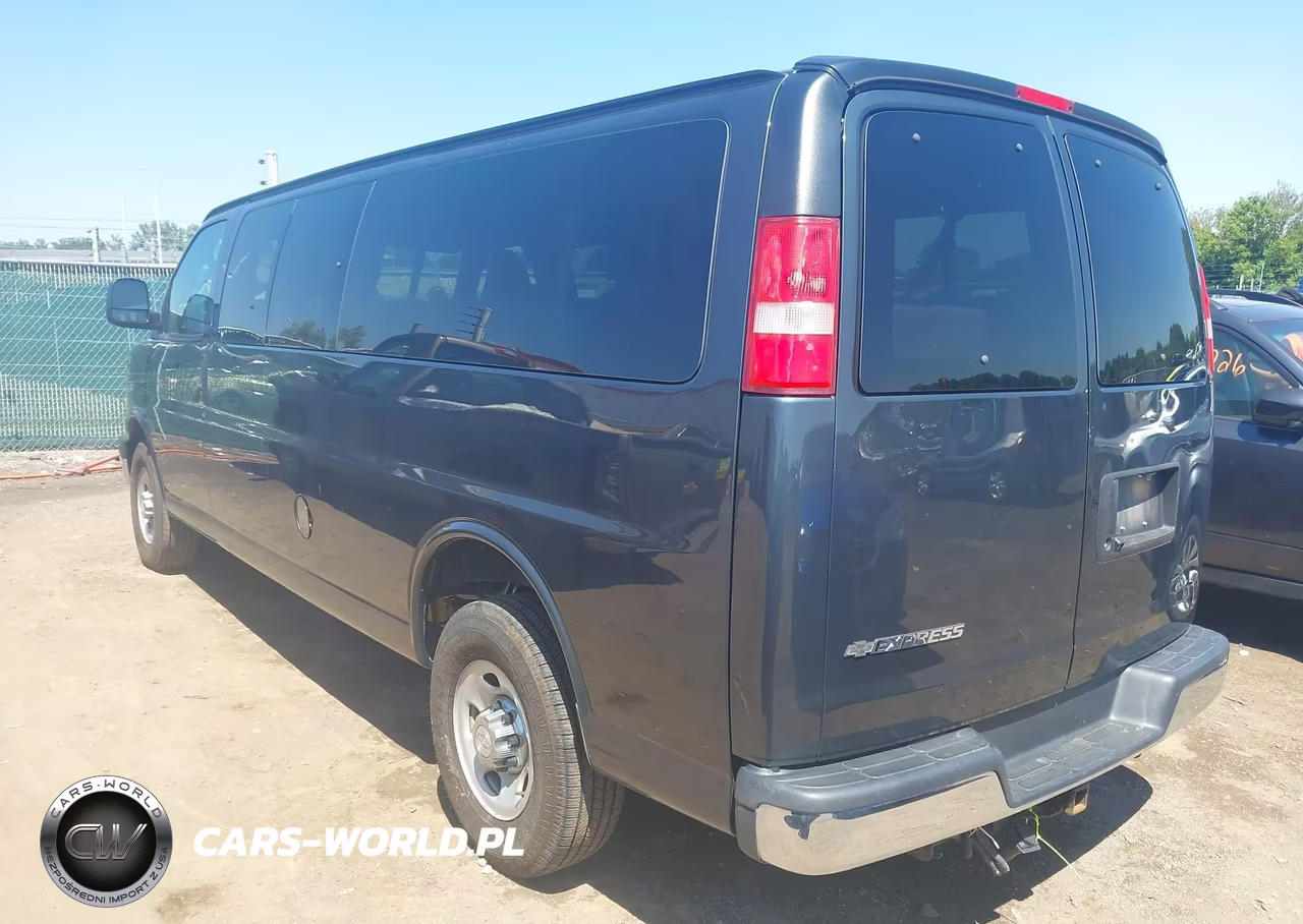 2017 Chevrolet Express 3500 Lt VIN:1GAZGPFG4H1249268 - 3