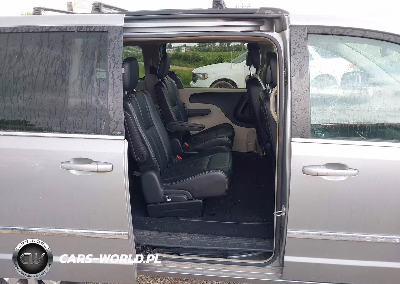 2014 Chrysler Town & Country Touring VIN:2C4RC1BG4ER292330 - 8