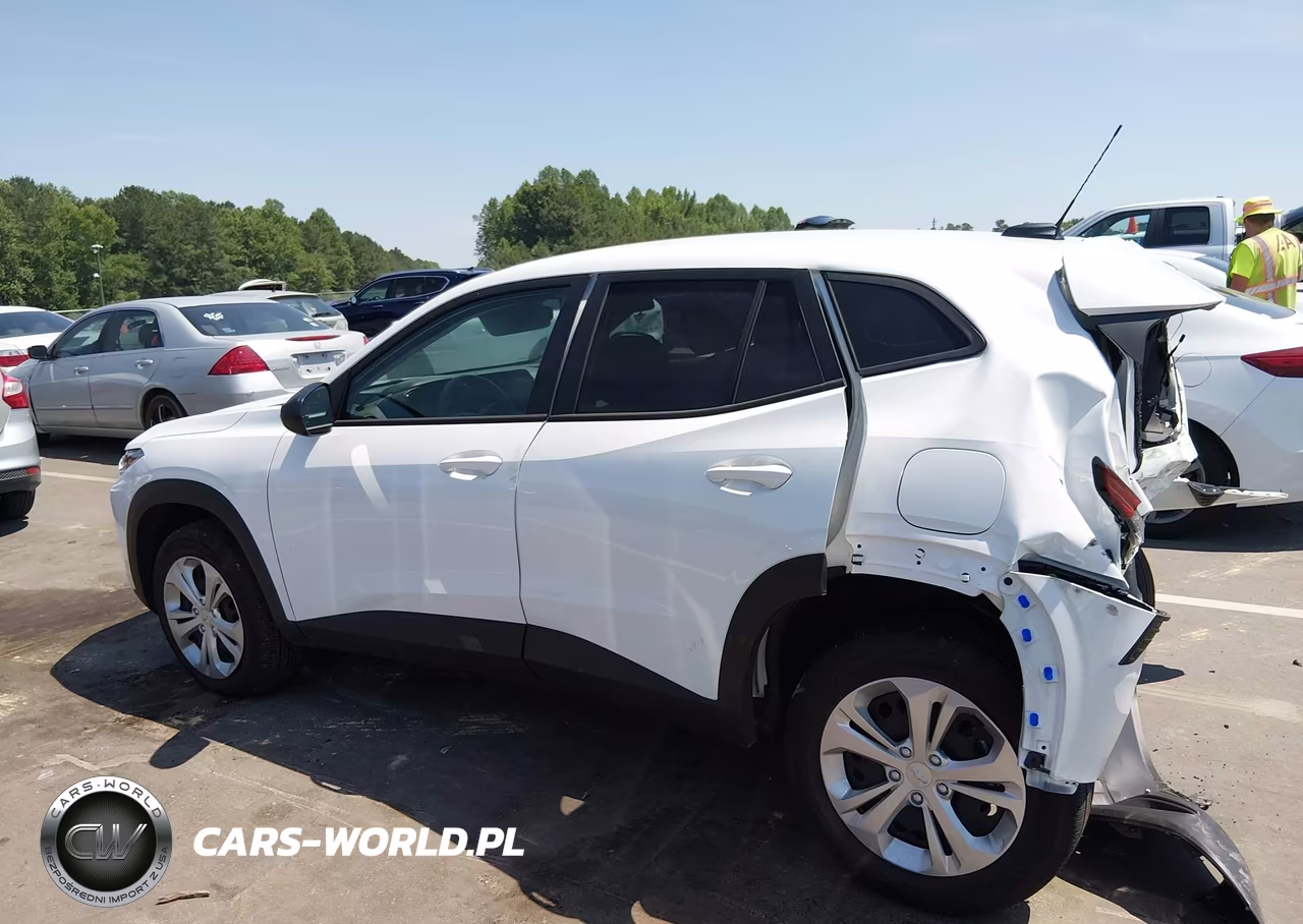2025 Chevrolet Trax Fwd Ls VIN:KL77LFEP2SC326069 - 14