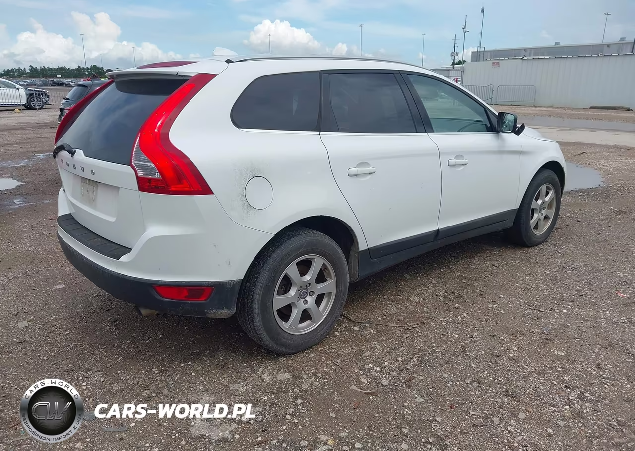 2012 Volvo Xc60 3.2-3.2 Platinum-3.2 Premier-3.2L Premier Plus VIN:YV4952DL1C2342619 - 4