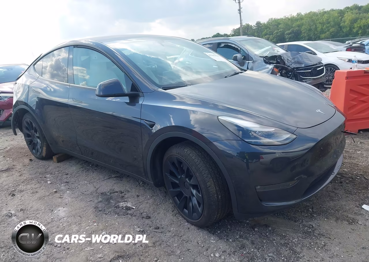 2024 Tesla Model Y Long Range Dual Motor All-Wheel Drive – zdjęcie 1 z 19